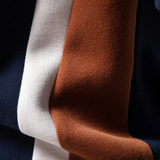 Stilvoller Herrenpullover aus Strick