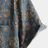 Blaues Paisley-Herrenhemd im 70er-Stil