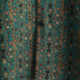 Grünes Paisley-Herrenhemd im 70er-Stil