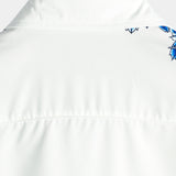 Weißes Casual-Herrenhemd mit blauen Blumen