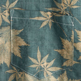 Marineblaues Herrenhemd mit Ahornblättern