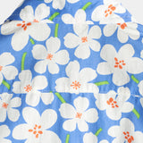 Hellblaues Herrenhemd mit Blumen