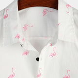 Weißes Herrenhemd mit rosa Flamingos