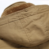 Elegante Herren-Winterjacke mit wattiertem Futter