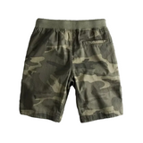 Herrenshorts im Military-Stil