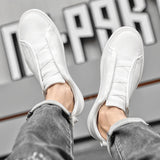 Stilvolle Herrenschuhe aus Leder