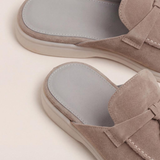 Mediterrane Herren-Mules aus Wildleder – Beige