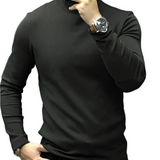 Klassischer Herrenpullover