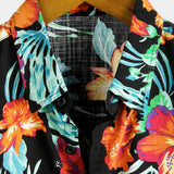 Schwarzes Herrenhemd mit Blumenmuster