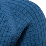 Herrenpullover mit Netzstruktur