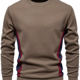Stilvoller Herrenpullover aus Strick