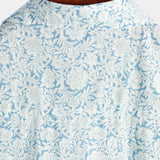 Blaues Freizeit-Herrenhemd mit Blumen