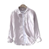 Elegantes Herrenhemd im italienischen Stil