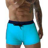 Helmut – sportliche Herren-Badeshorts in Aqua