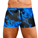 Fabian – Herren-Badeshorts mit blauem Flammenmuster