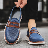Bequeme Herrenschuhe aus Strick