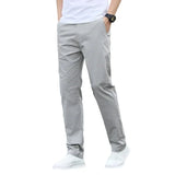 Luftige Herren-Chino