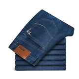 Gerade geschnittene Herrenjeans