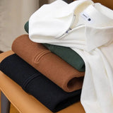 Eleganter Herrenpullover mit Reißverschluss
