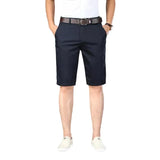 Schlichte Herrenshorts aus Baumwolle