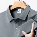 Sommerliches Herren-Poloshirt