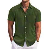 Elegantes gestreiftes Sommerhemd für Herren