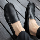 Herren-Ledermokassins im Vintage-Stil