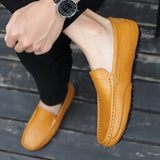 Herren-Ledermokassins im Vintage-Stil