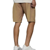 Herrenshorts im minimalistischen Schnitt