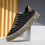 Elegante Herrenschuhe aus leichtem Stoff