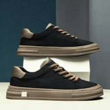 Elegante Herrenschuhe aus leichtem Stoff